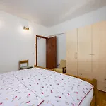 Tena 1 Kukci