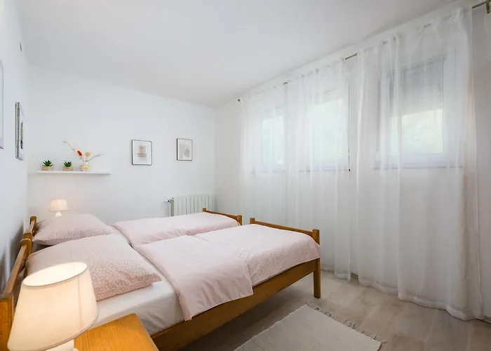 Apartman Tena 1