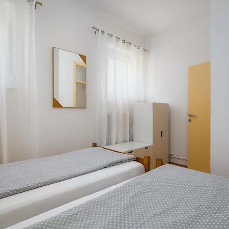 Apartment Tena 1